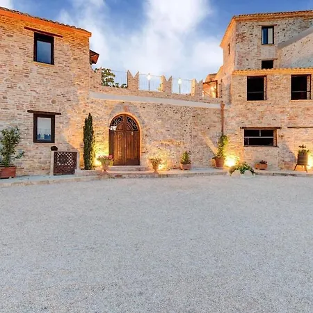 Castello Di Petecciano B&B Mosciano SantʼAngelo