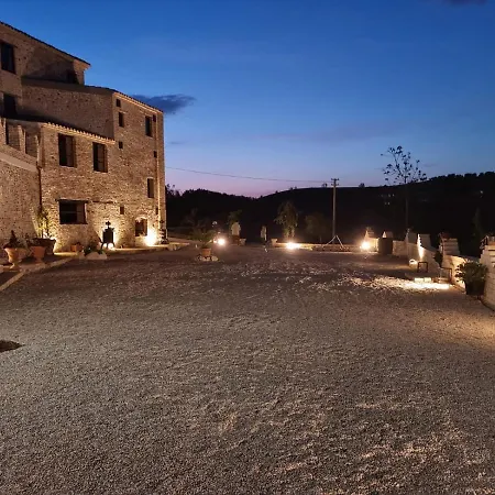 Castello Di Petecciano B&B
