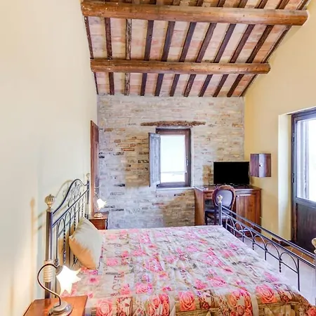 ベッド・アンド・ブレックファスト Castello Di Petecciano B&B Mosciano SantʼAngelo